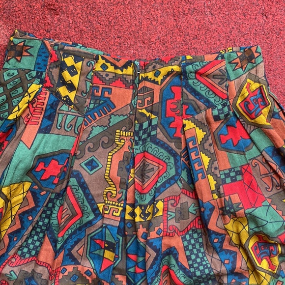 90’s Vintage Print Skirt - Picture 4 of 5